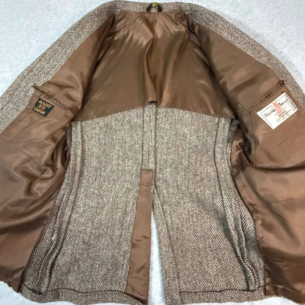 AVANT GARDE‎ - HARRIS TWEED Men's Blazer Size 42S Brown Herringbone Made in USA